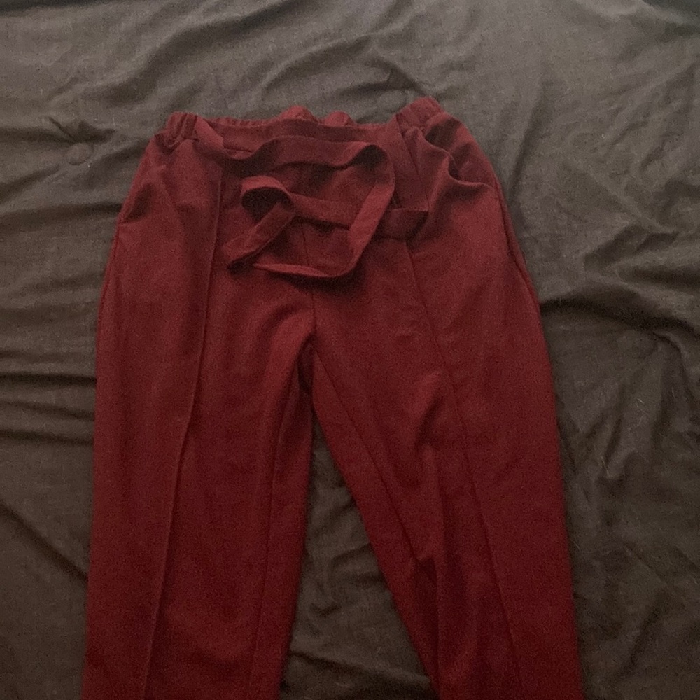 Burgundy business pant